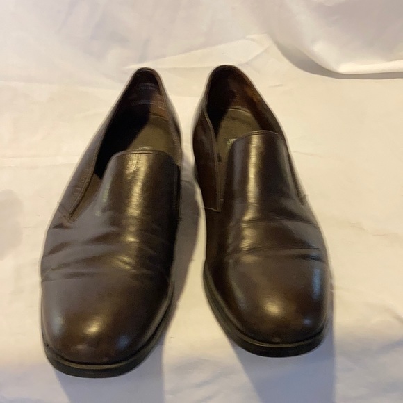 Munro dark chocolate brown leather loafers - Picture 1 of 6